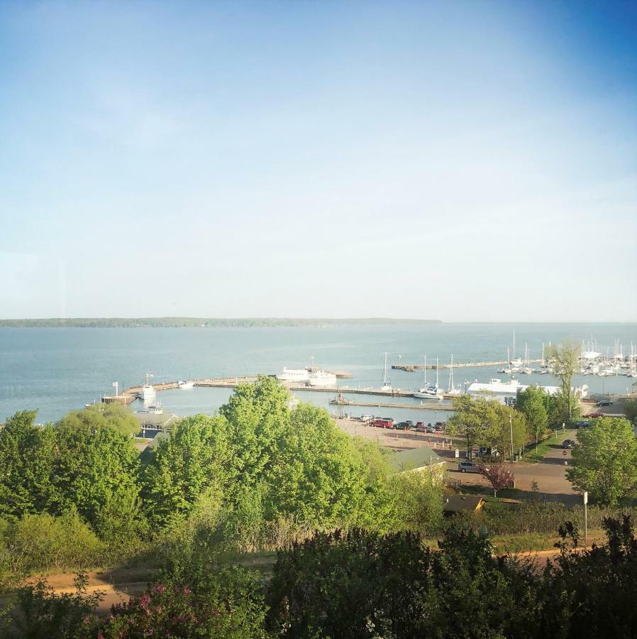 Harbor Hill House Hotel Bayfield Esterno foto
